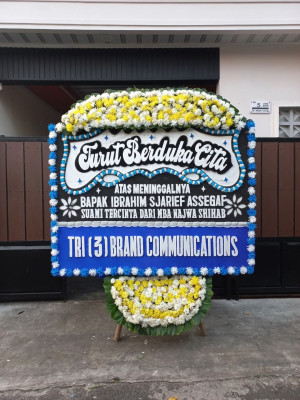 Papan Bunga Duka di Sambau